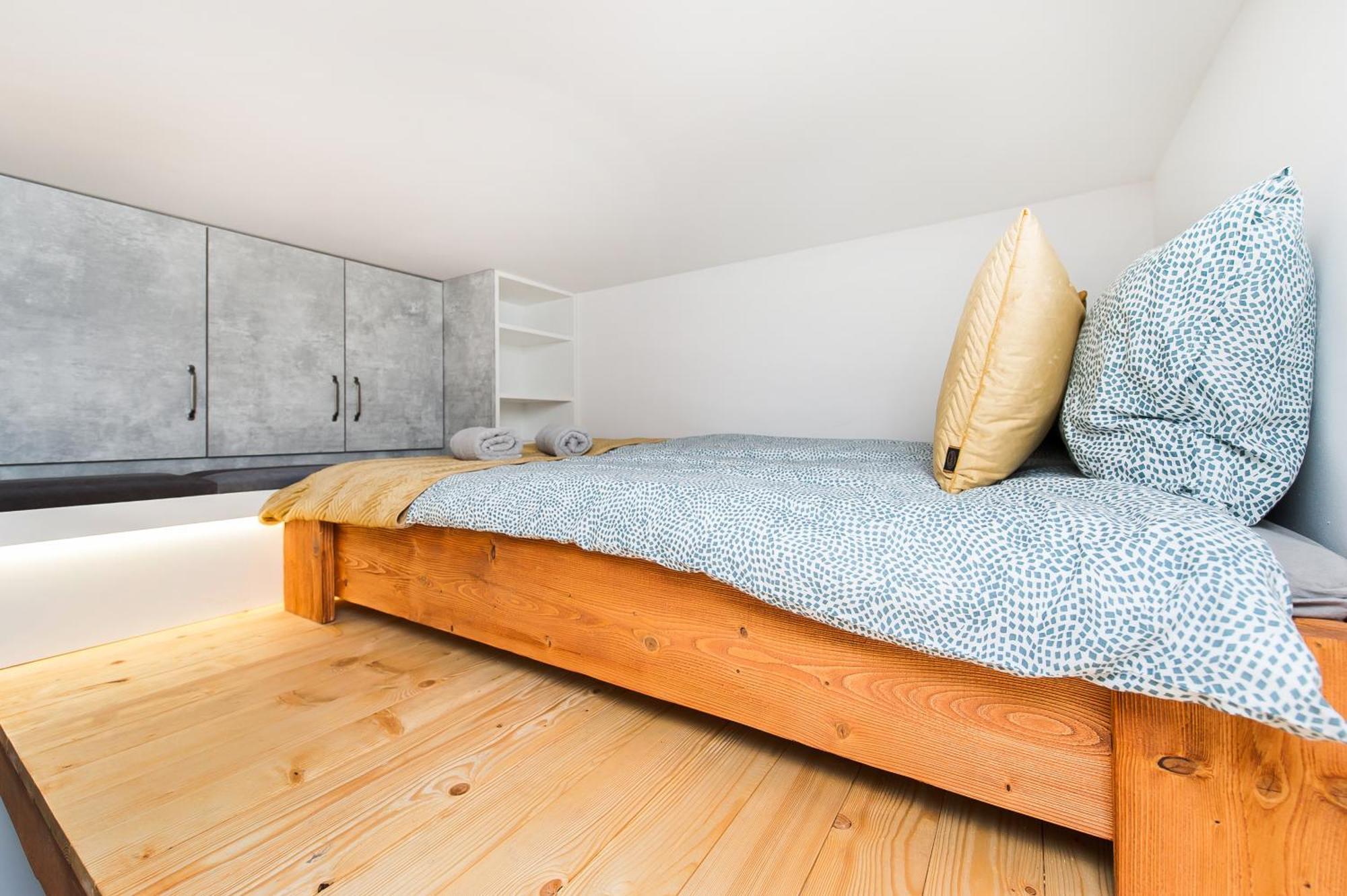 Przy Kladce- Kazimierz Old Town Apartment