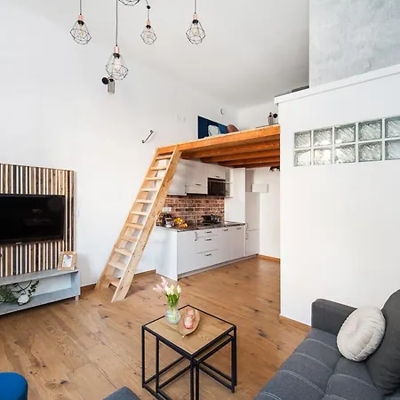 Apartamenty Przy Kladce- Kazimierz Old Town Krakow Exterior photo